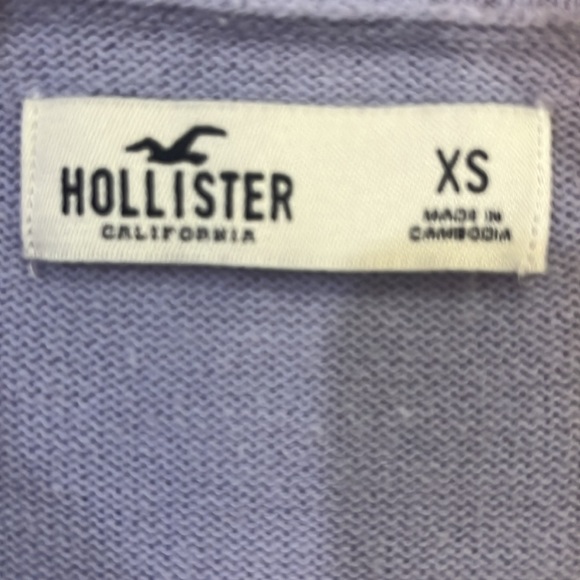 Hollister pattern sweater - Picture 3 of 3
